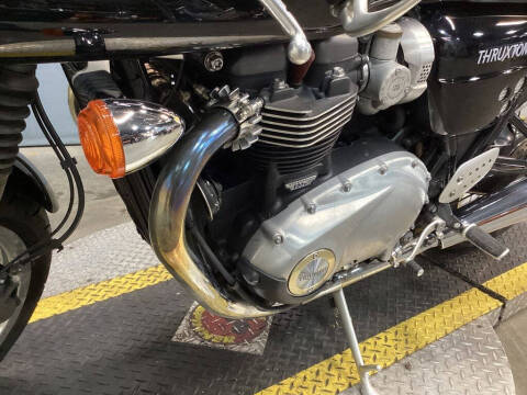 2016 Triumph Thruxton 1200