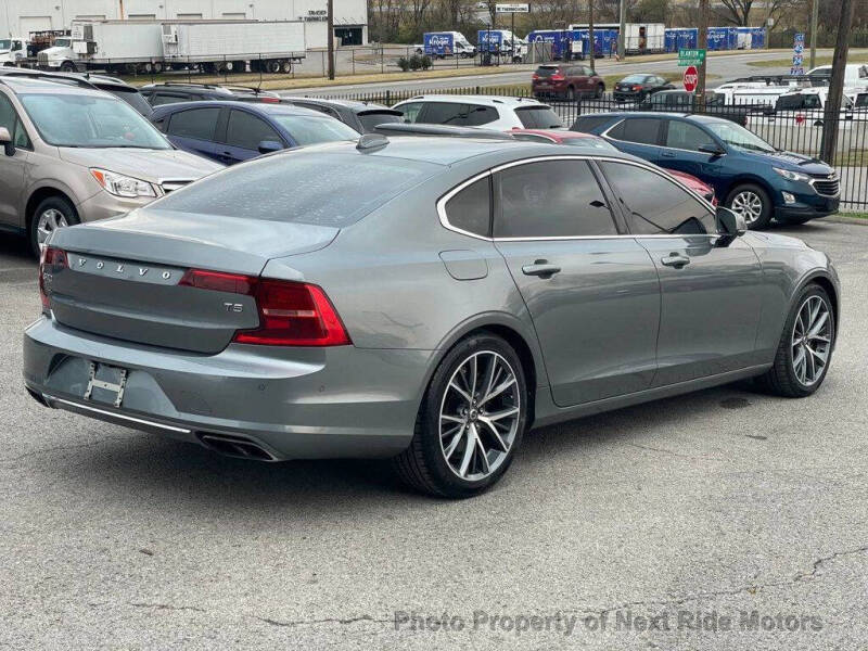 2018 Volvo S90 T5 Momentum