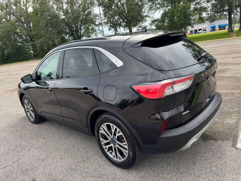 2021 Ford Escape SEL