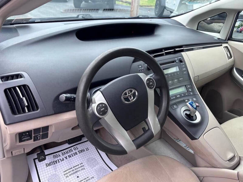2011 Toyota Prius Five