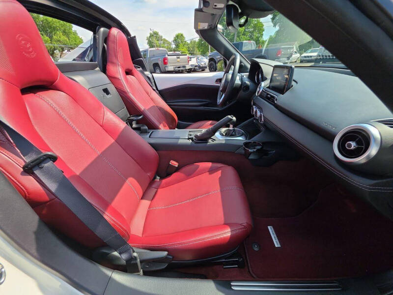 2020 Mazda MX-5 Miata RF 100th Anniversary