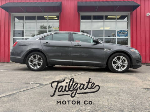 2018 Ford Taurus SEL