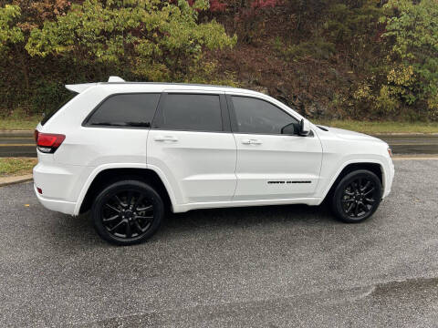 2017 Jeep Grand Cherokee Altitude