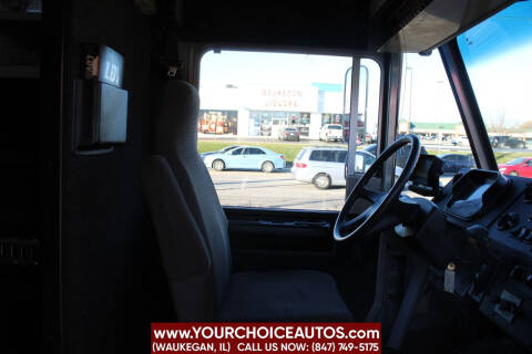 2012 Freightliner MT45 Chassis