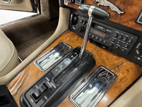 1986 Jaguar XJ-Series XJ6 Vanden Plas