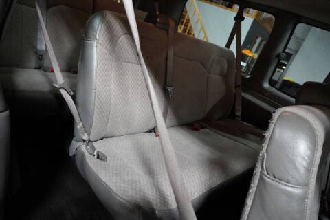 2017 Chevrolet Express LS 2500