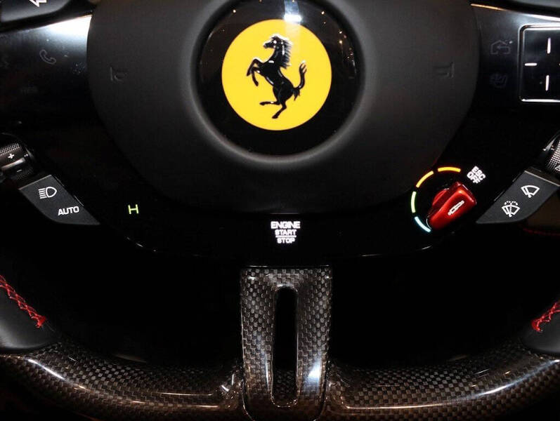 2024 Ferrari 296 GTS