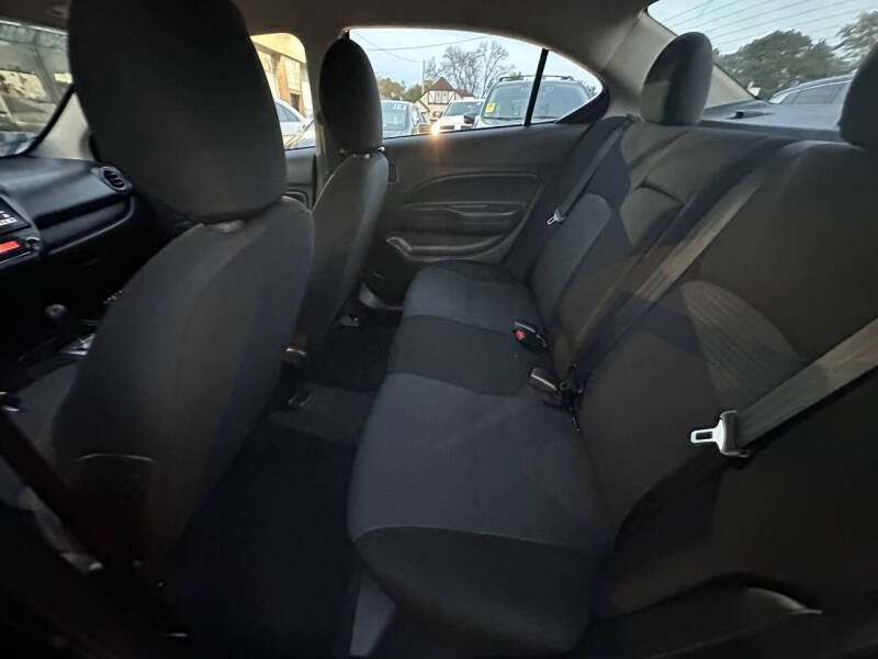 2022 Mitsubishi Mirage G4 ES