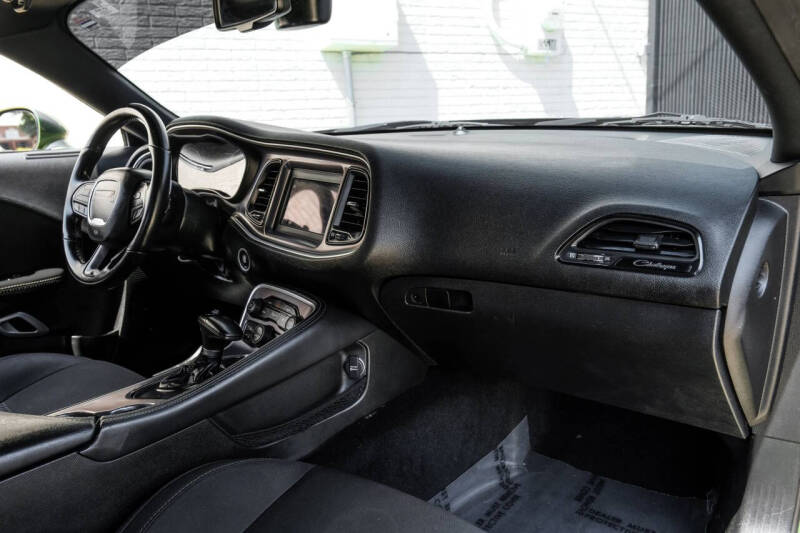 2020 Dodge Challenger