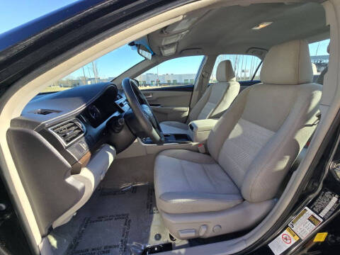 2016 Toyota Camry LE