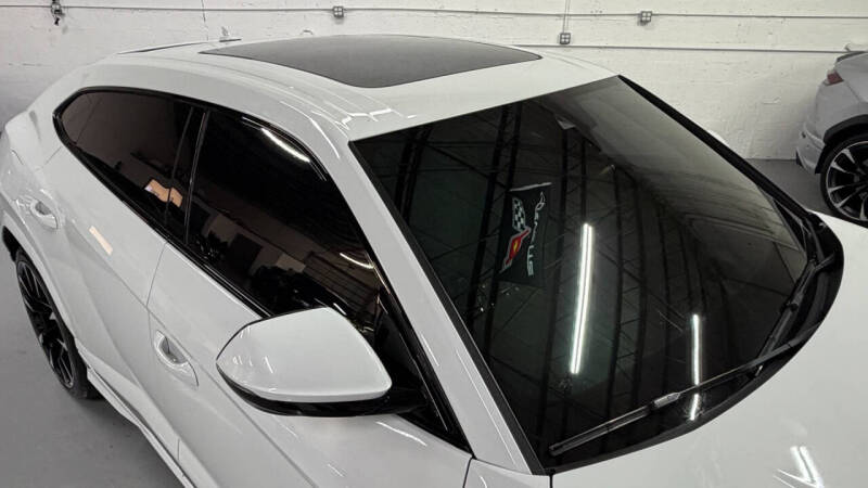 2020 Lamborghini Urus