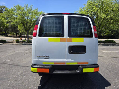 2016 Chevrolet Express 2500
