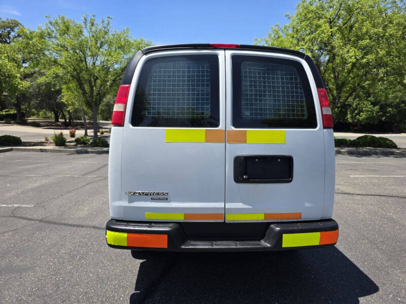 2016 Chevrolet Express 2500