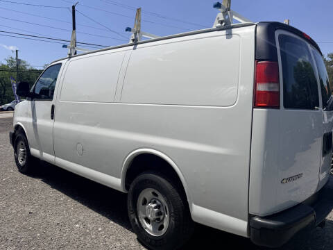 2017 Chevrolet Express 2500