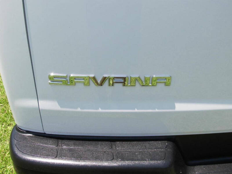 2022 GMC Savana 3500