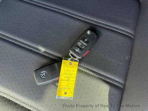 2021 Volkswagen Passat R-Line