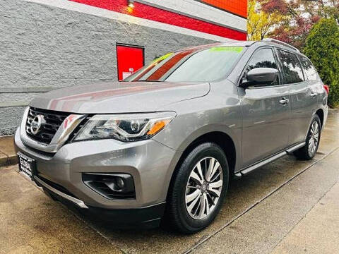 2020 Nissan Pathfinder SL
