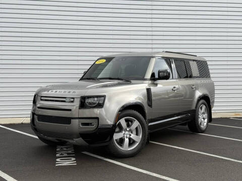 2024 Land Rover Defender 130 P400 X-Dynamic SE