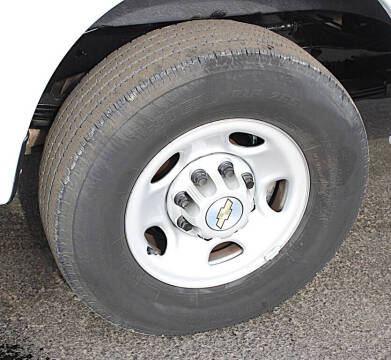 2024 Chevrolet Express 2500