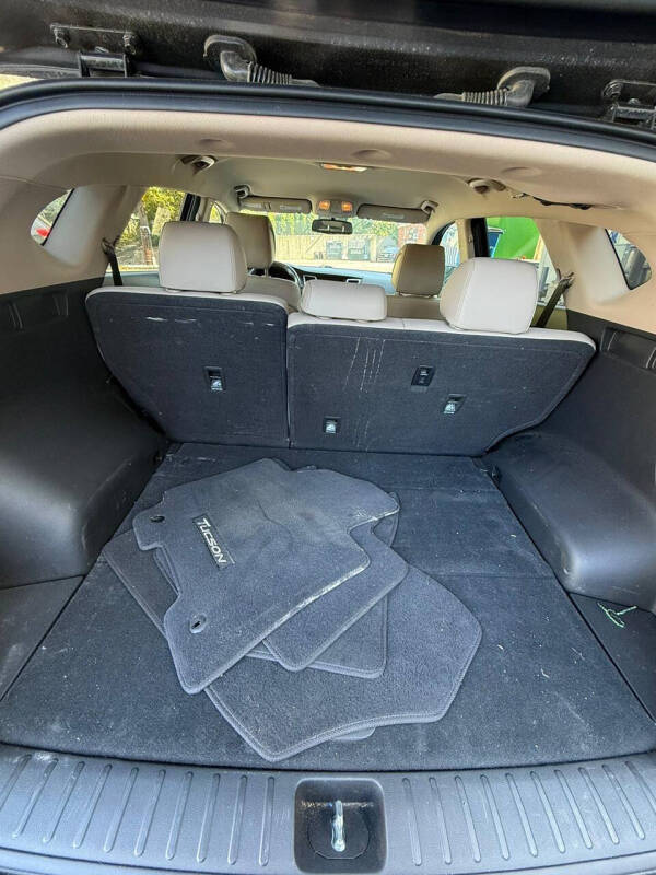 2017 Hyundai Tucson SE Plus