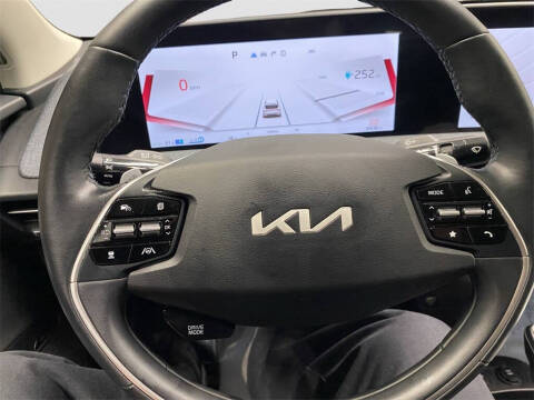 2024 Kia EV6 Wind