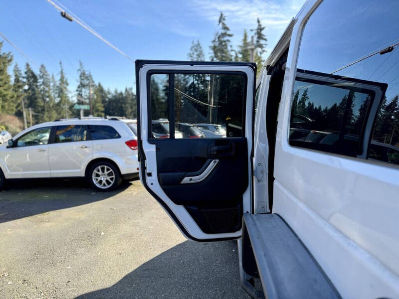 2012 Jeep Wrangler Unlimited Sahara