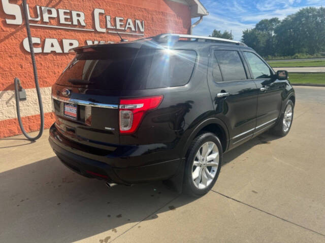 2013 Ford Explorer for sale at Illinois Auto Wholesalers in Tolono, IL