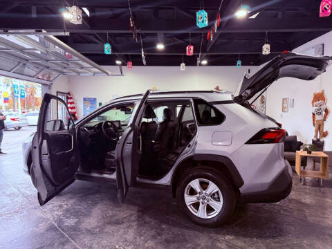 2019 Toyota RAV4 Hybrid LE