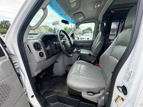 2014 Ford E-Series