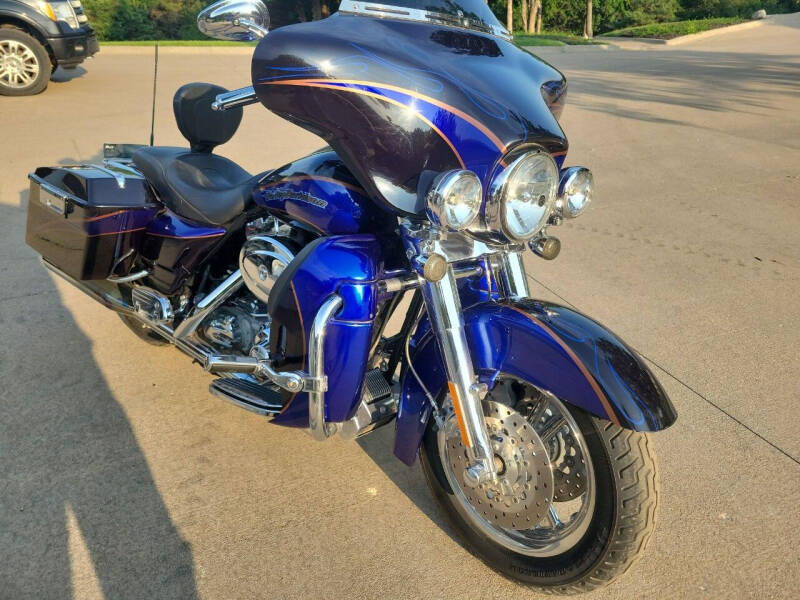 2004 Harley-Davidson FLHTCSE