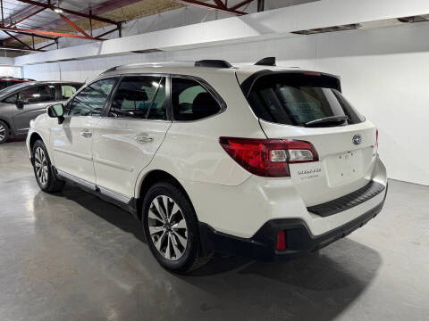 2018 Subaru Outback 2.5i Touring