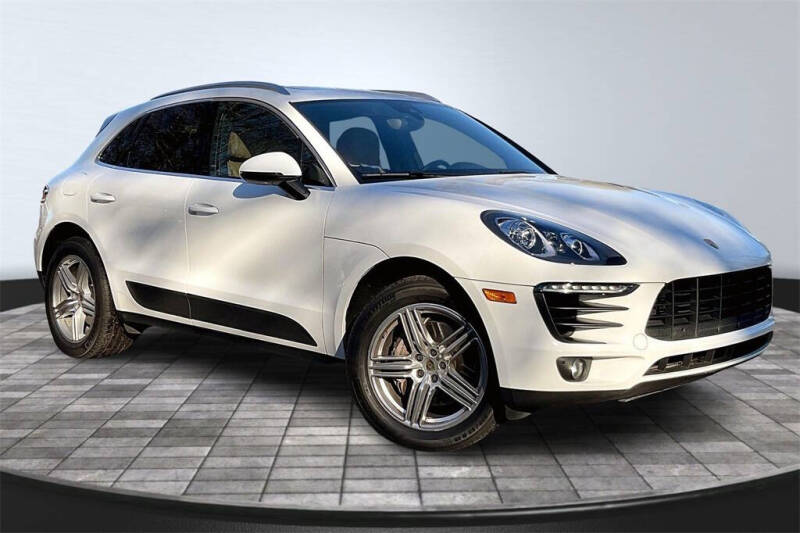 2017 Porsche Macan S