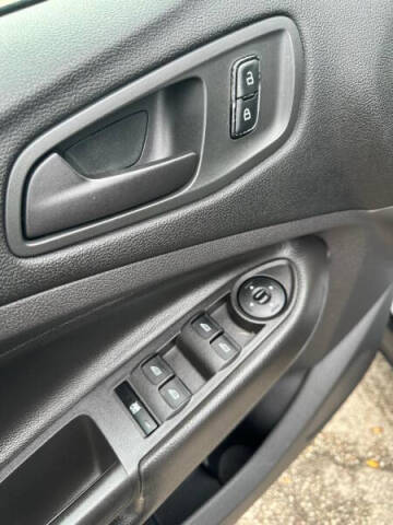 2013 Ford Escape S