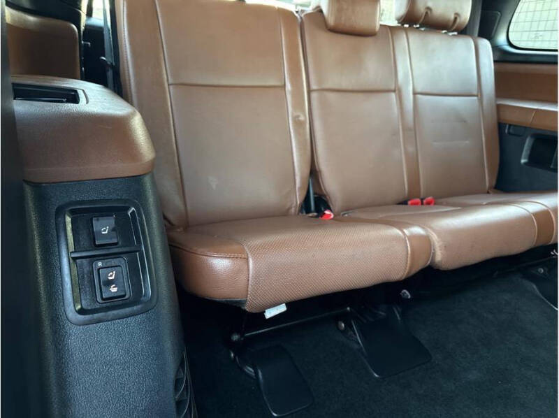 2016 Toyota Sequoia Platinum