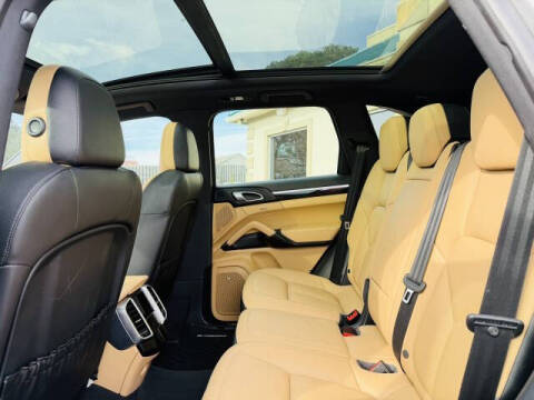 2017 Porsche Cayenne