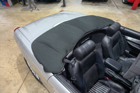 2004 Ford Thunderbird Deluxe