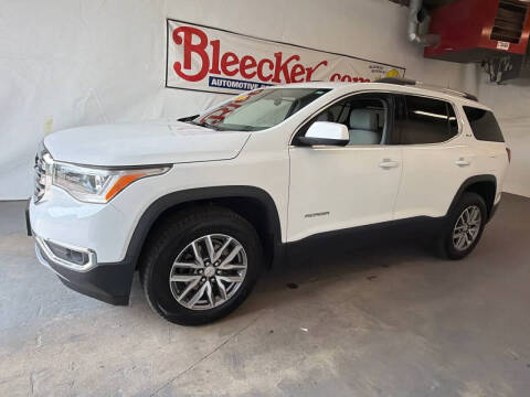2017 GMC Acadia SLE-2