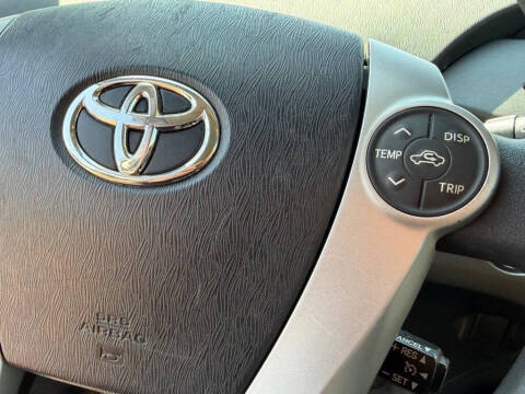 2013 Toyota Prius Two