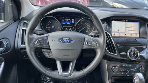 2017 Ford Focus Titanium