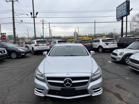 2012 Mercedes-Benz CLS for sale at TIGER AUTO SALES INC in Redford MI