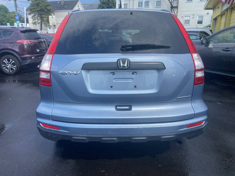 2011 Honda CR-V SE photo 5