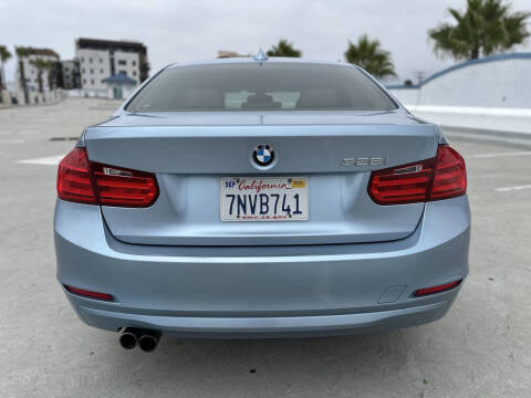 2013 BMW 3 Series 328i