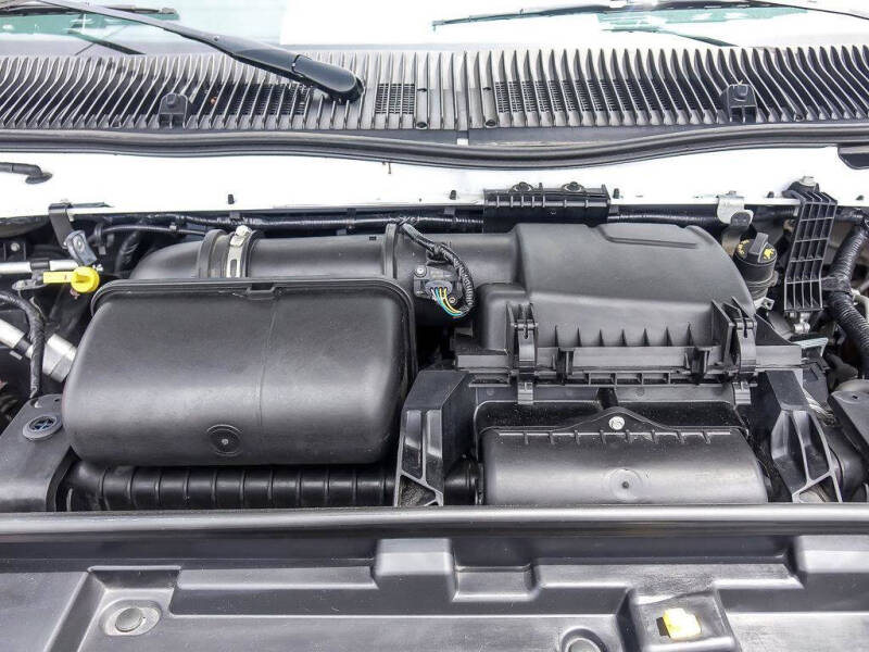 2022 Ford E-Series