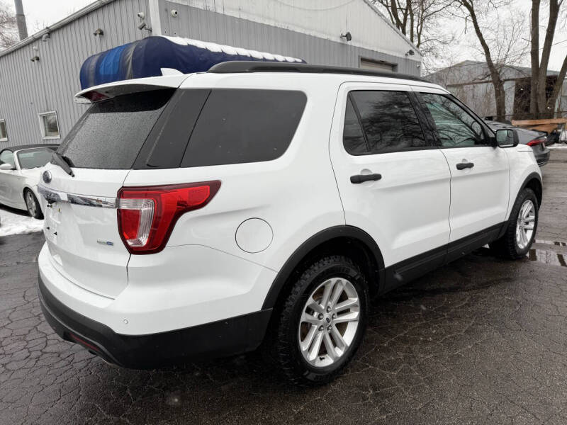2016 Ford Explorer