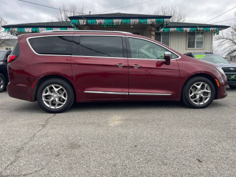 2018 Chrysler Pacifica Limited