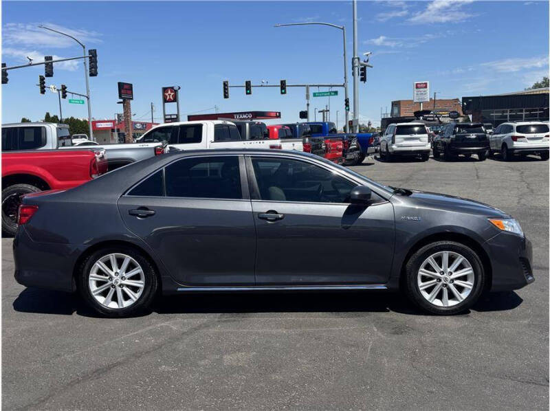 2012 Toyota Camry Hybrid