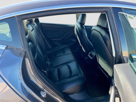 2020 Tesla Model 3 Standard Range Plus