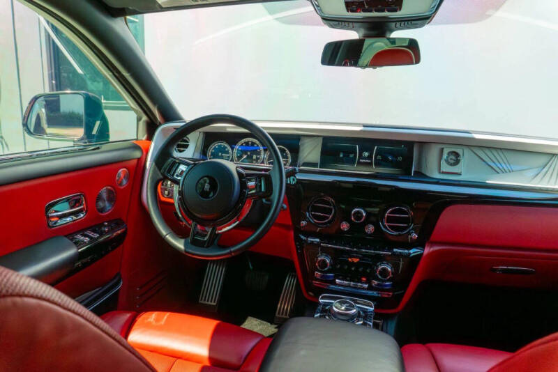 2021 Rolls-Royce Phantom