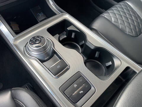 2024 Ford Edge Titanium