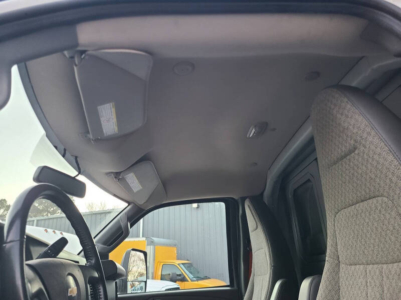 2022 Chevrolet Express 3500